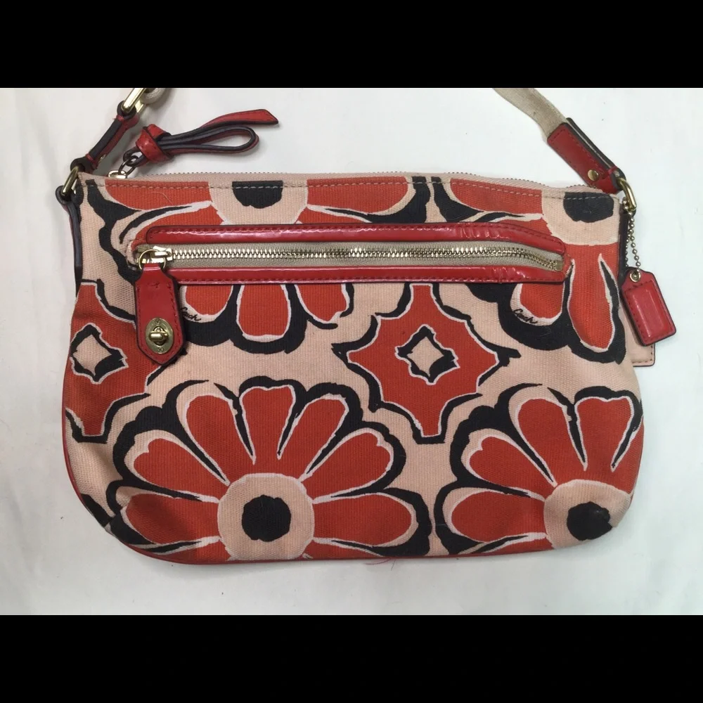 Coach Poppy Floral Scarf Print Swingpack Crossbody